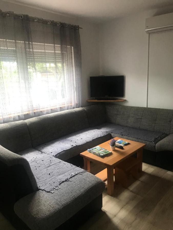 Guest House Josipovic コレニツァ エクステリア 写真