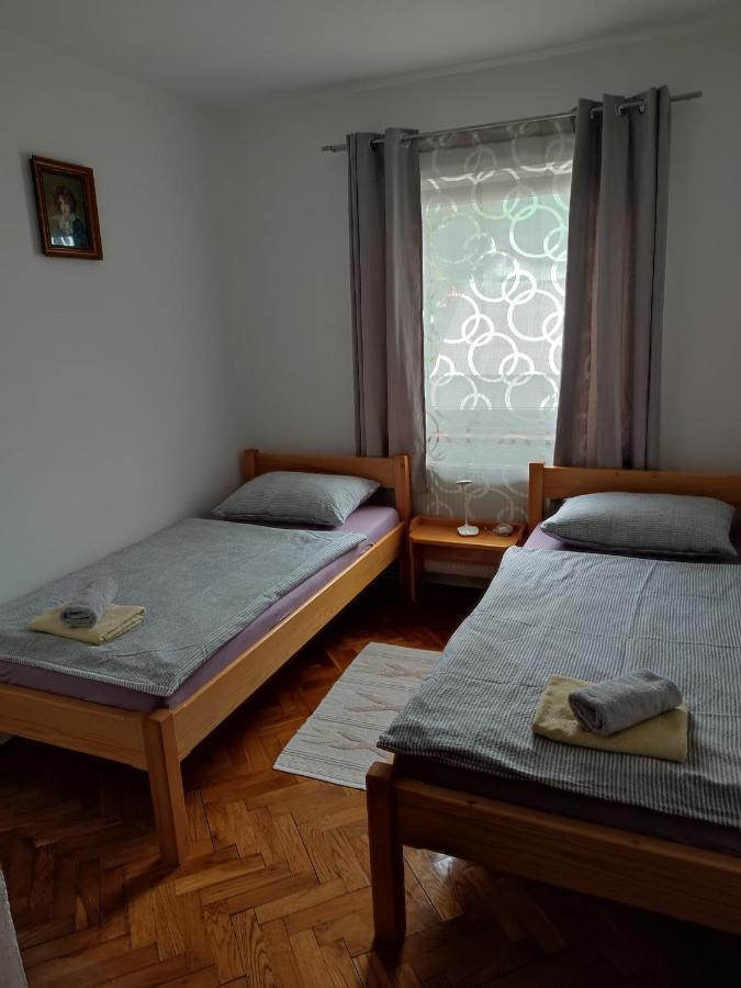 Guest House Josipovic コレニツァ エクステリア 写真